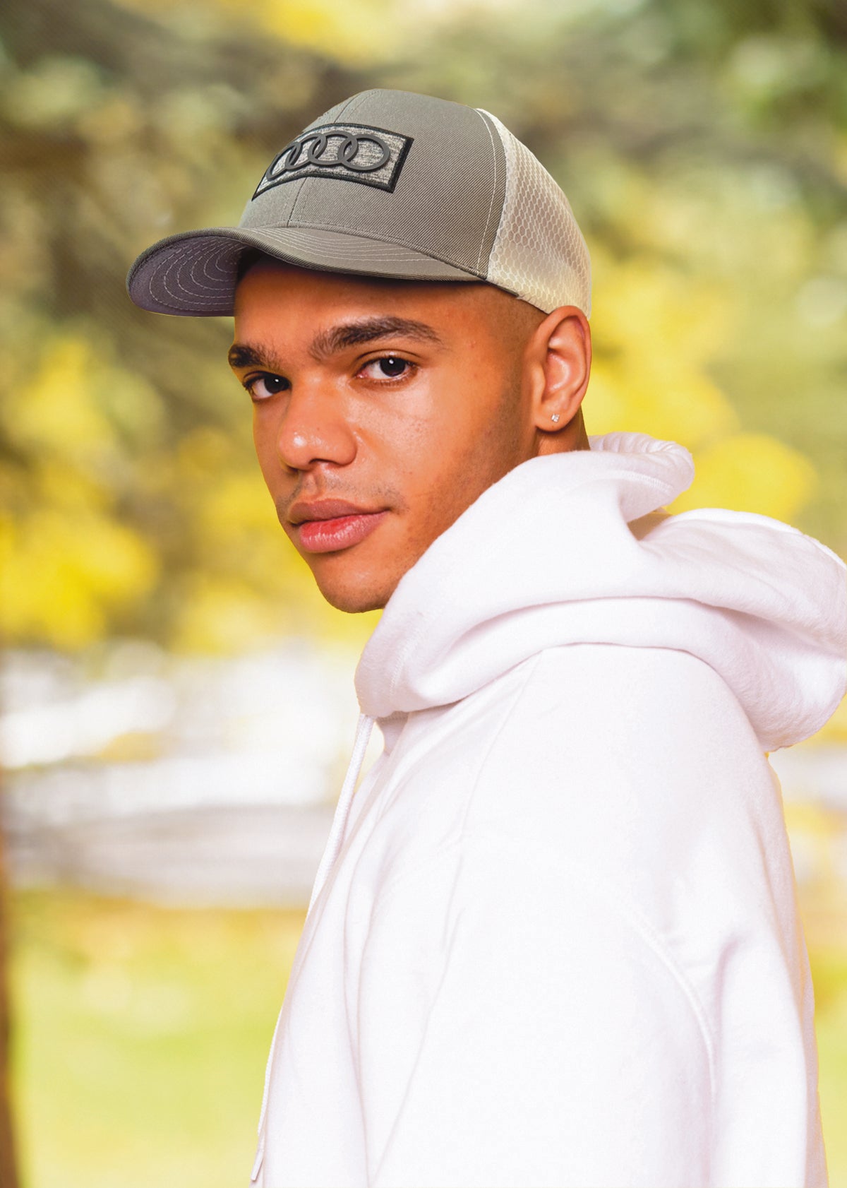 Headwear 3972 Breathable poly twill with honeycomb mesh - Lifestyle